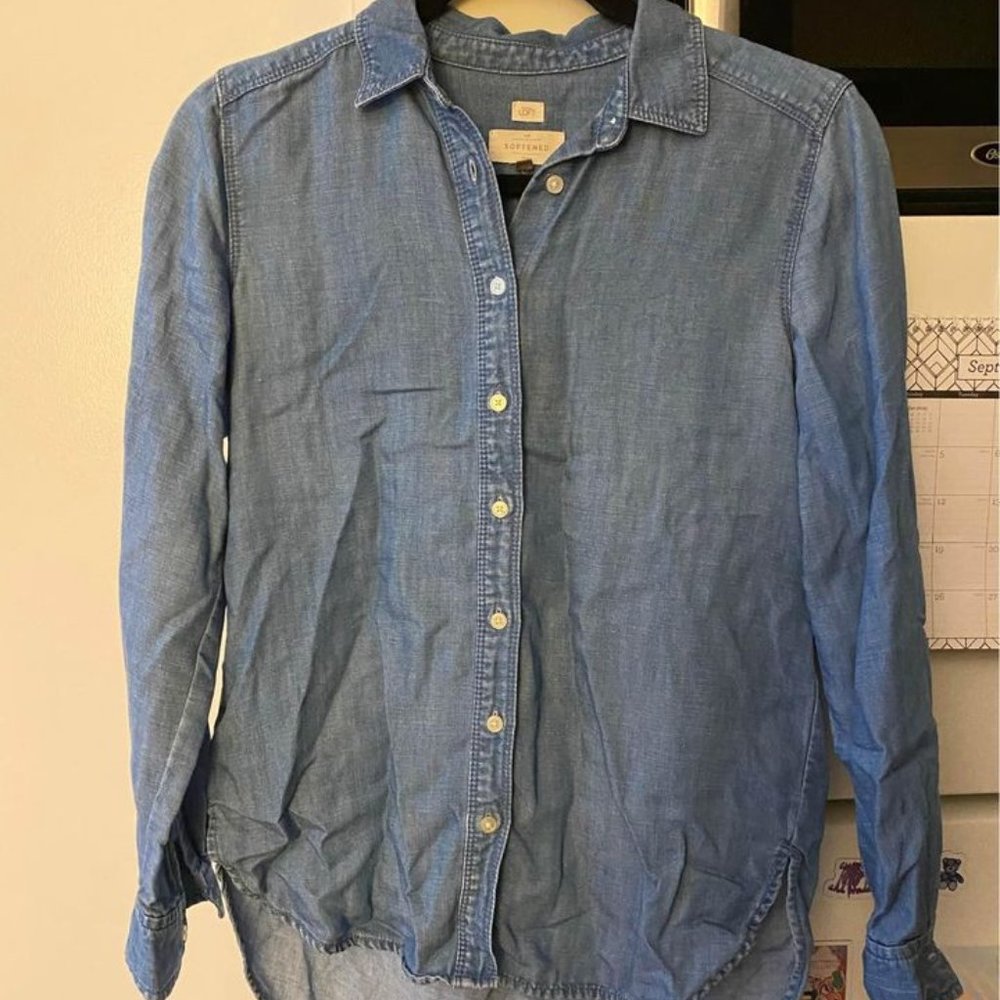Ann Taylor Loft Chambray/Denim Shirt Size XS
